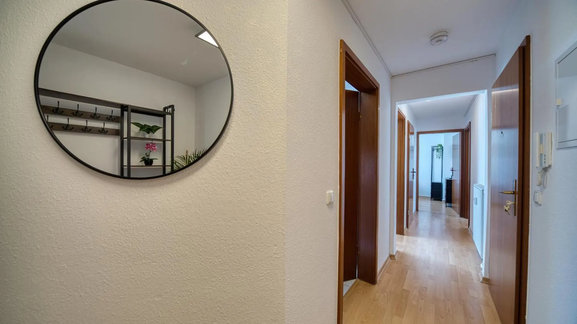 Dresdenstay 3 Schlafzimmer 2 Baeder Balkon Kamin Ps4 Niemcy